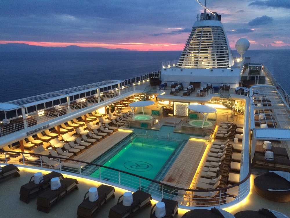 regent seven seas explorer pool