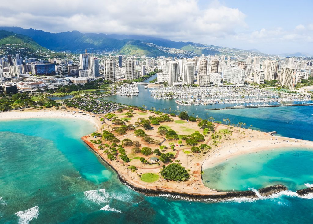 Ön Oahu med Honolulu och Waikiki Beach vy över staden och stranden