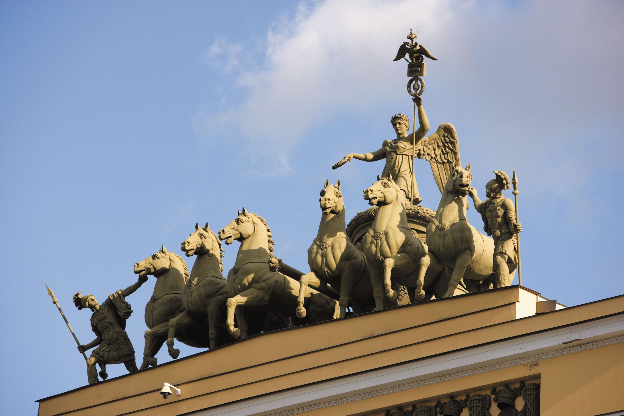 St Petersburg, Palace Square monument