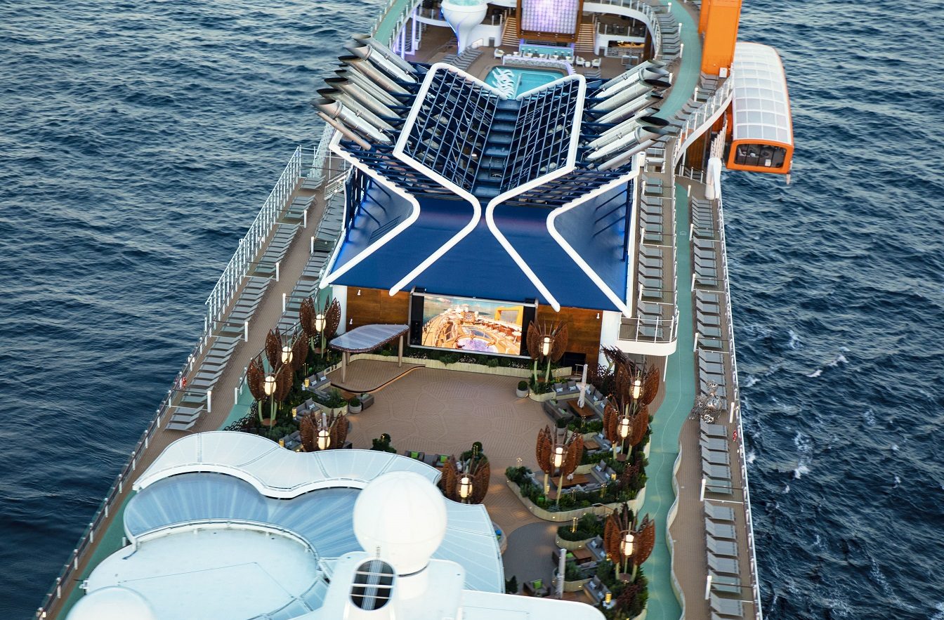 Celebrity Edge ombord sundeck