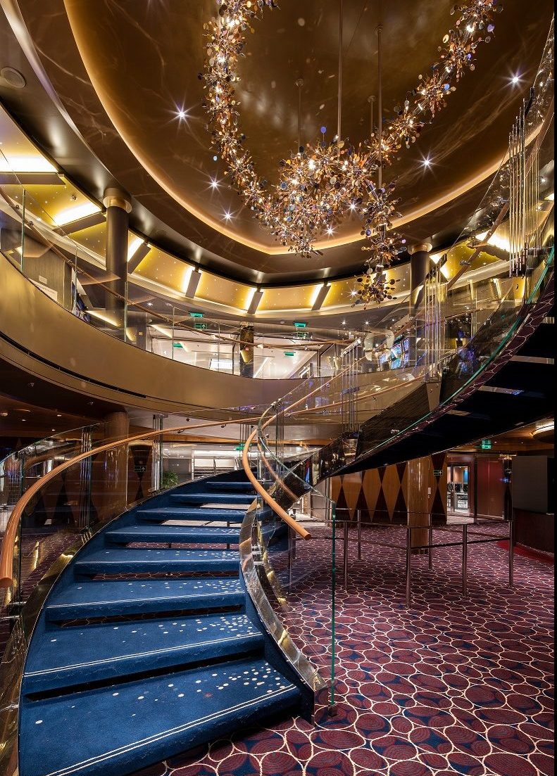 Trappa till Casinot ombord Holland America kryssningsfartyg