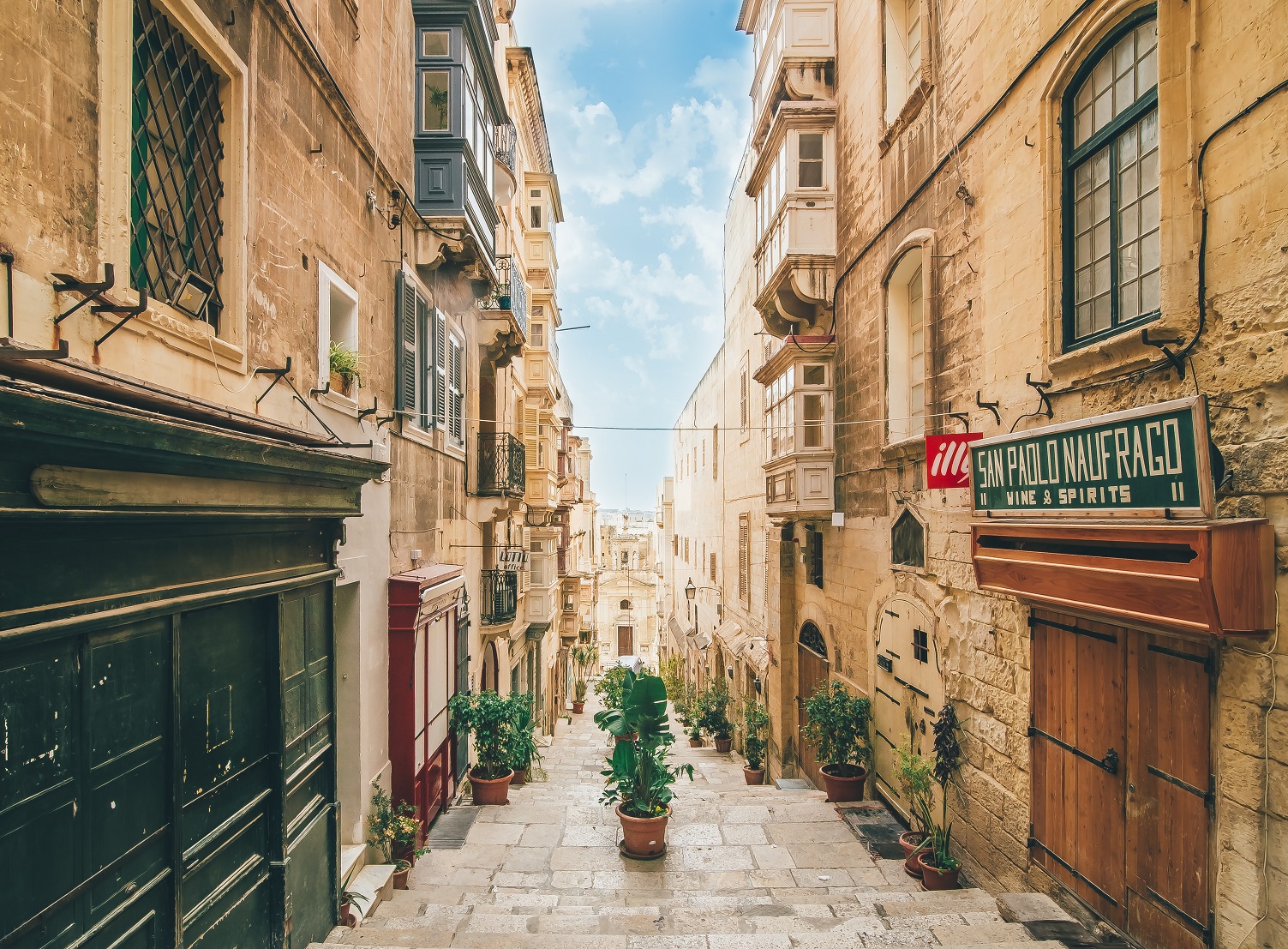 Gata i Valletta, Malta