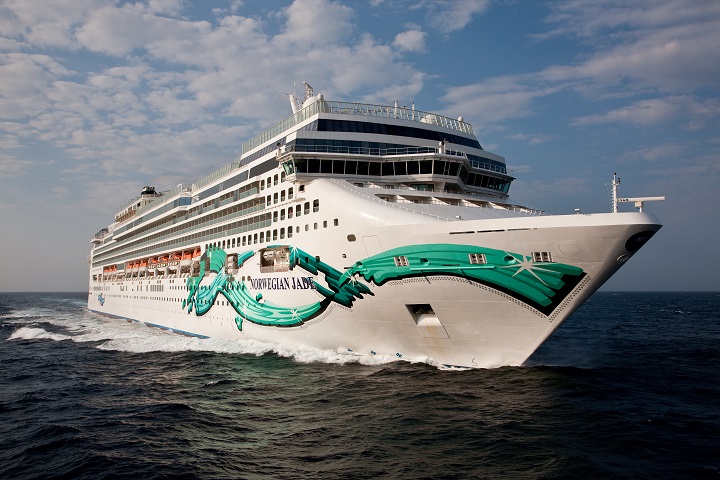 Norwegian Jade kryssningsfartyg